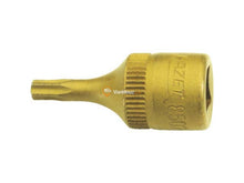 Socket