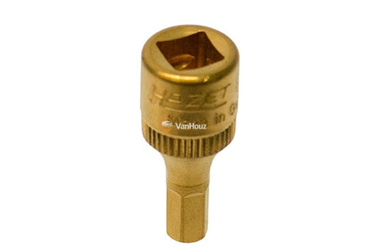 Socket